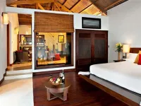 Beachfront Deluxe Villa With Two Bedrooms