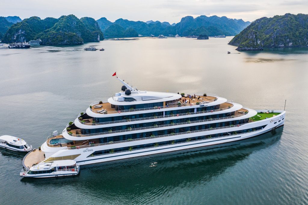 Sea Stars Cruise Hạ Long 6*